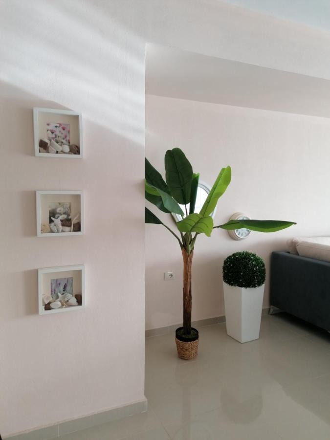 Marianna'S Luxury Apartment Sarande Exterior photo